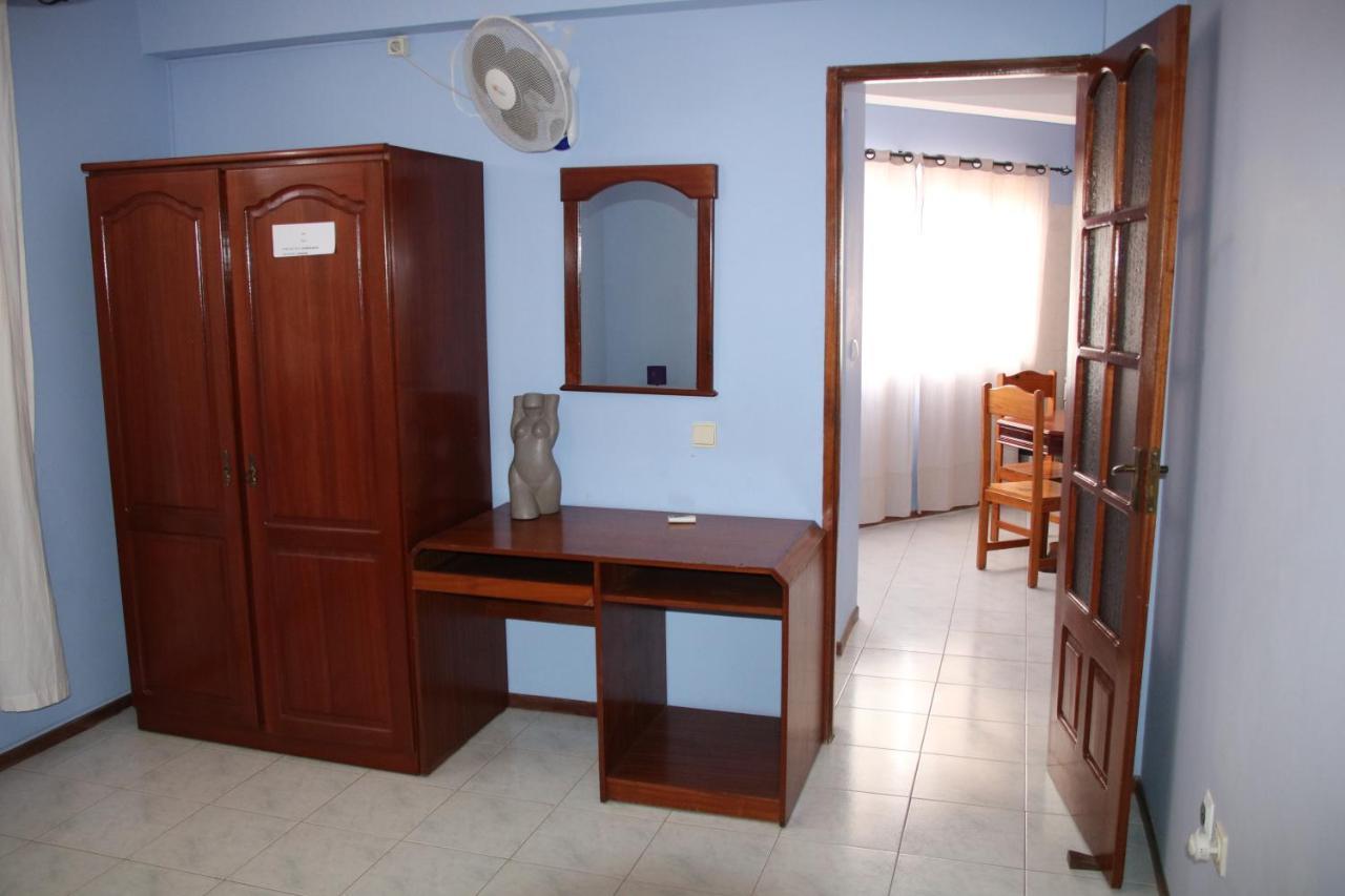 Residencial Raiar Hotel Mindelo Bagian luar foto